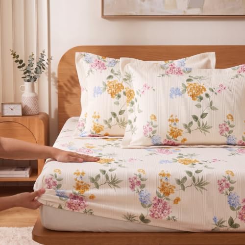 Image of VAS COLLECTIONS 240 TC Premium Fitted Bedsheet, Floral Printed King Size Elastic Deep Pocket Mattress Cover, Soft Breathable Bed Sheet for Bedroom, 72 x 78 + 10 Inches (183 x 198 + 25 cm) - Soft Honey