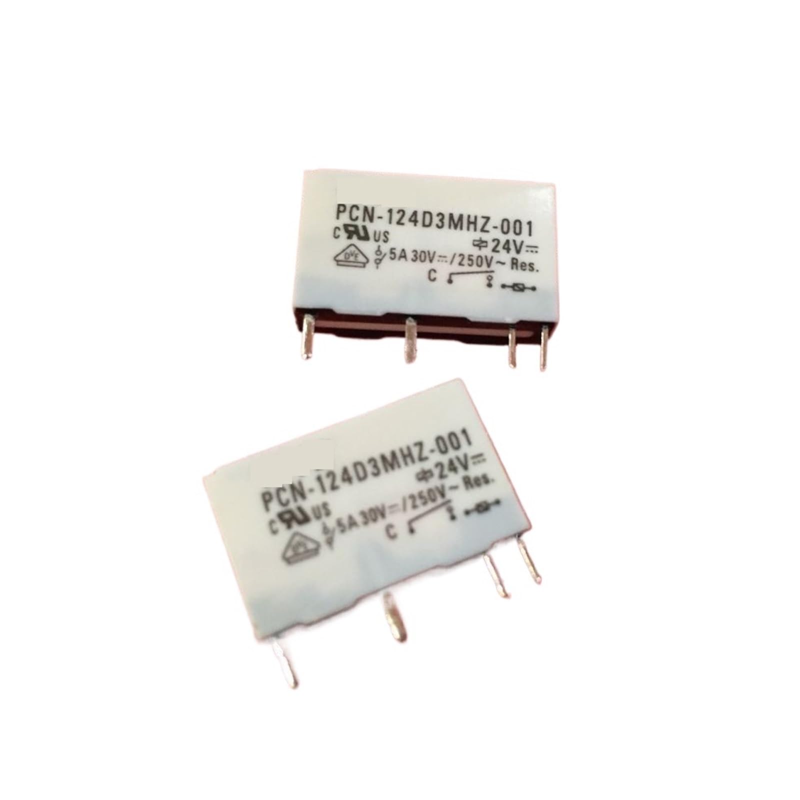 PCN-124D3MHZ-001 évitez les pannes de circuit avec ce lot de 50 relais 24V