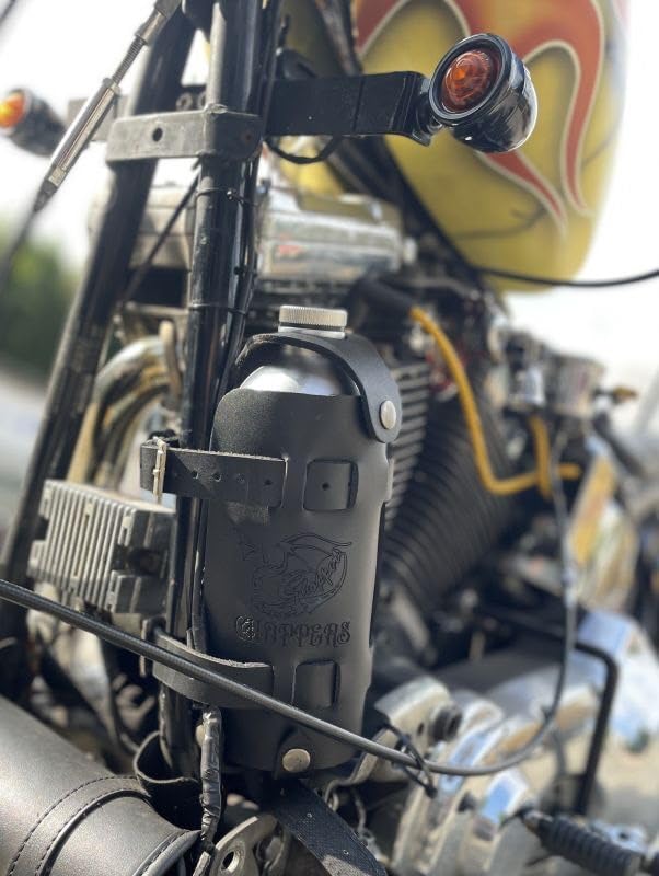 Amazon | CHOPPERSオリジナル 【牛革】携行缶ホルダー&ボトル セット