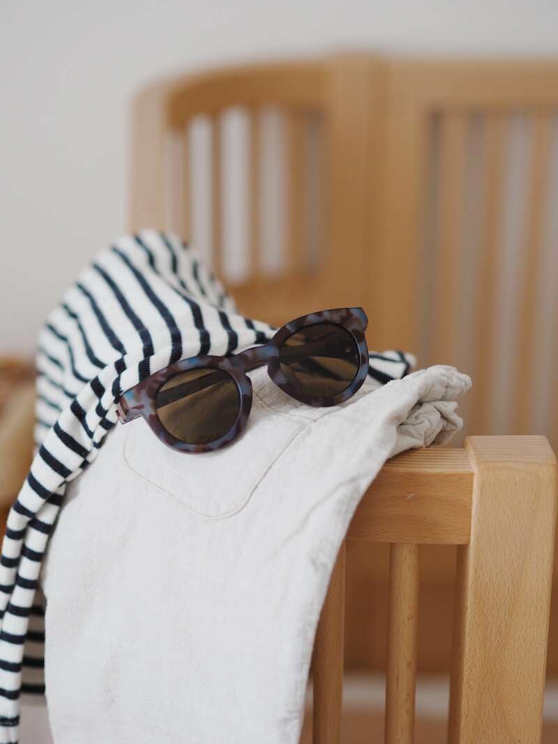 Béaba, Gafas de Sol para Niño 4-6 Años, Protección 100% UV - CAT 3, Protección Lateral, Confort Óptimo, Patillas Ajustables 360°, Adaptables a la Vista