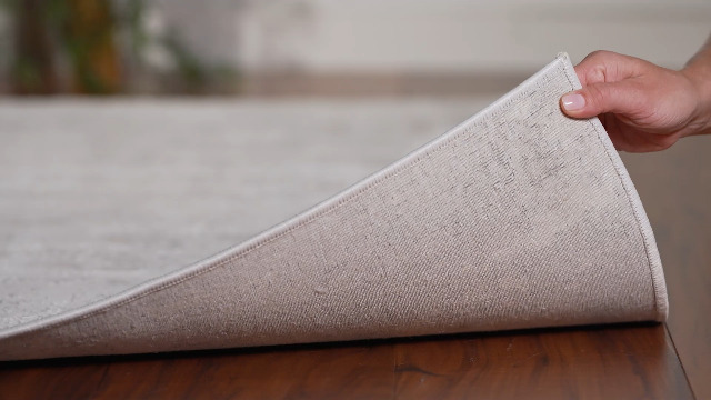 Tapete decorativo rectangular SAFAVIEH 2'6" x 4' beige y crema miniatura 6