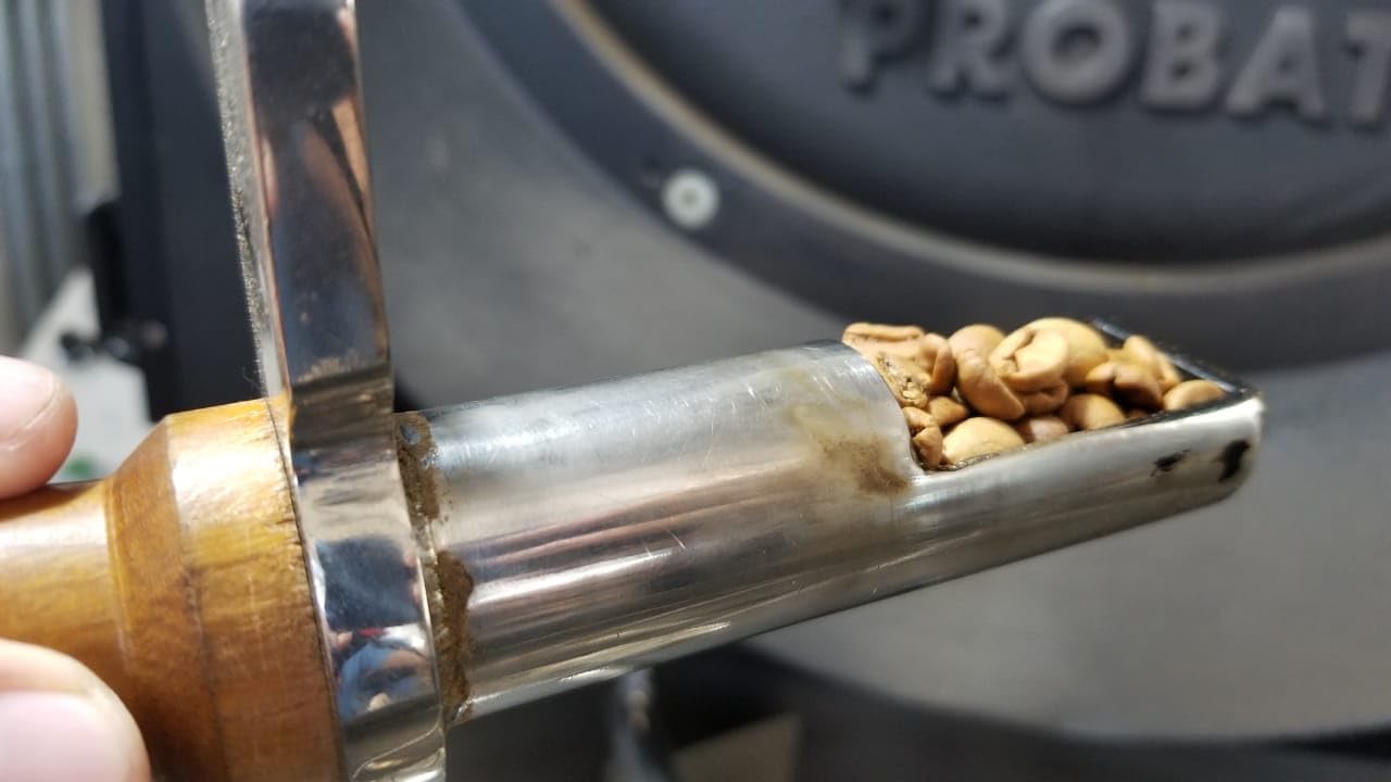 KoffeeONHOME Café en Grano 100% Arábica, Brasil, Tueste Medio Oscuro, 2 Paquetes de 1 Kg - 2 Kg