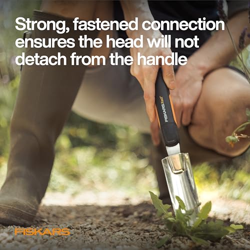 Fiskars Xact Hand Weeder, Stainless Steel Blade Garden Tool - image 4