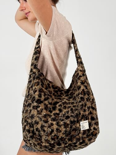 Image of CATCHY & CRAFTY Tote Bag for Women - Plush Large Hobo Gym Bag for Workout, Yoga, Travel - Fluffy Fleece