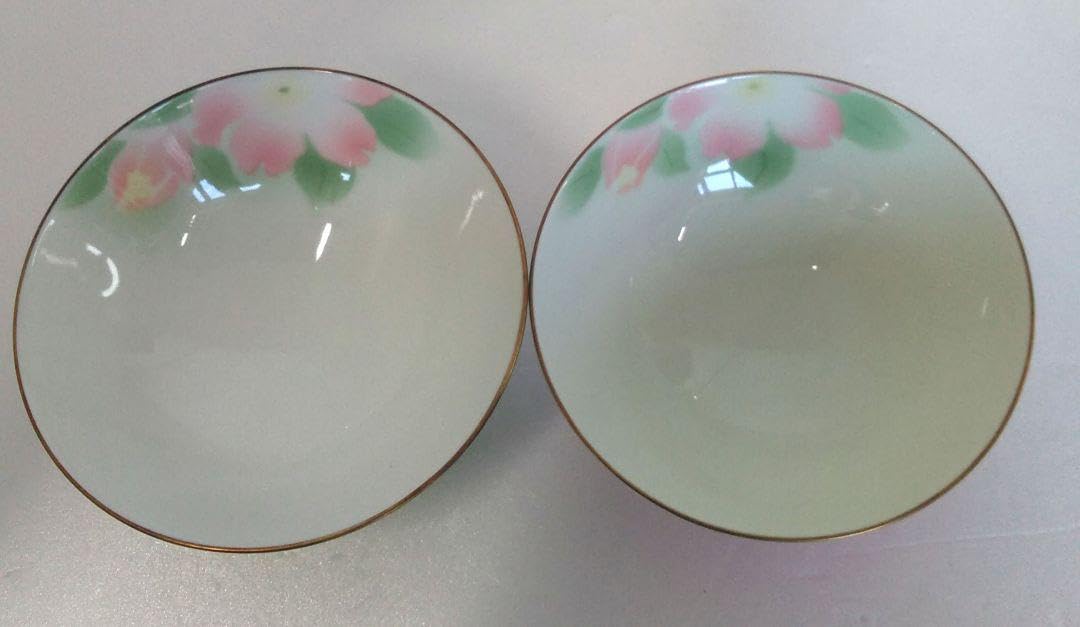 は*み様 深川製磁　花瓶　中皿　蓋つき湯呑み茶碗　まとめて　17点　木箱　色絵彩 は*み様 深川製磁 花瓶 中皿 蓋つき湯呑み茶碗 まとめて 17点 木