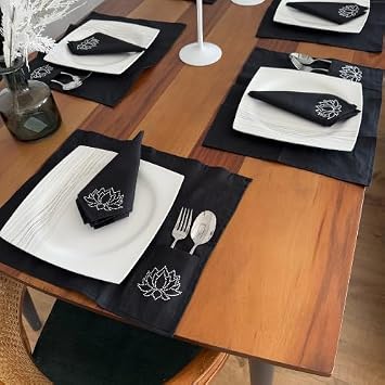 Dinner Presentation Set American Serving Set for 6 People Fabric Napkin Lotus Flower Flatware (Black)
