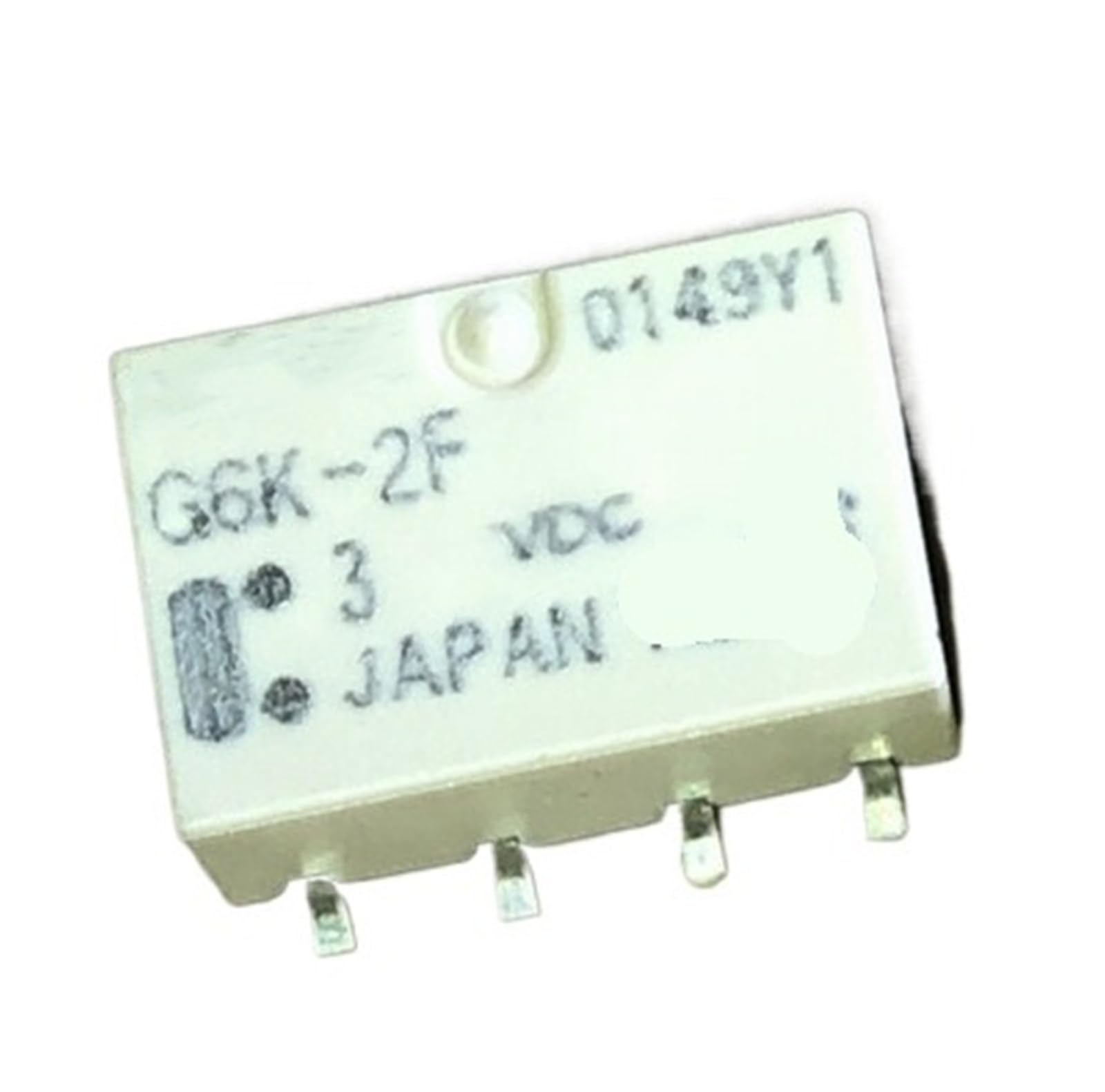 Relé G6K-2F 3 VCC de 8 pines con montaje superficial para placas de circuito impreso 3