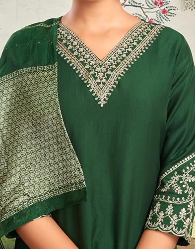 Image of SIRIL Women Kurta Set