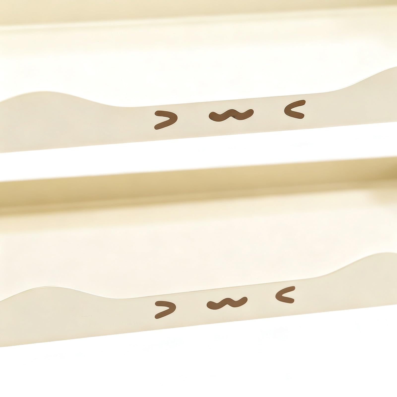 Generico Organizer für Theke, rutschfest, platzsparend, Organizer für die Küche, erhöht – für Schränke, Vorratsdosen, Gewürze, Tassen, Utensilien für Badezimmer, Schlafzimmer, Büro