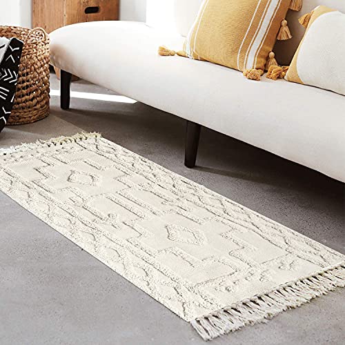 Uphome Boho Runner Rug 2' X 4.3' Tufted Cotton Accent Throw Rugs With Tassel Woven Machine Washable Tribal Floor Mat For Laundry Doorway Hallway Porch Bedroom Kitchen,Beige #TOP5