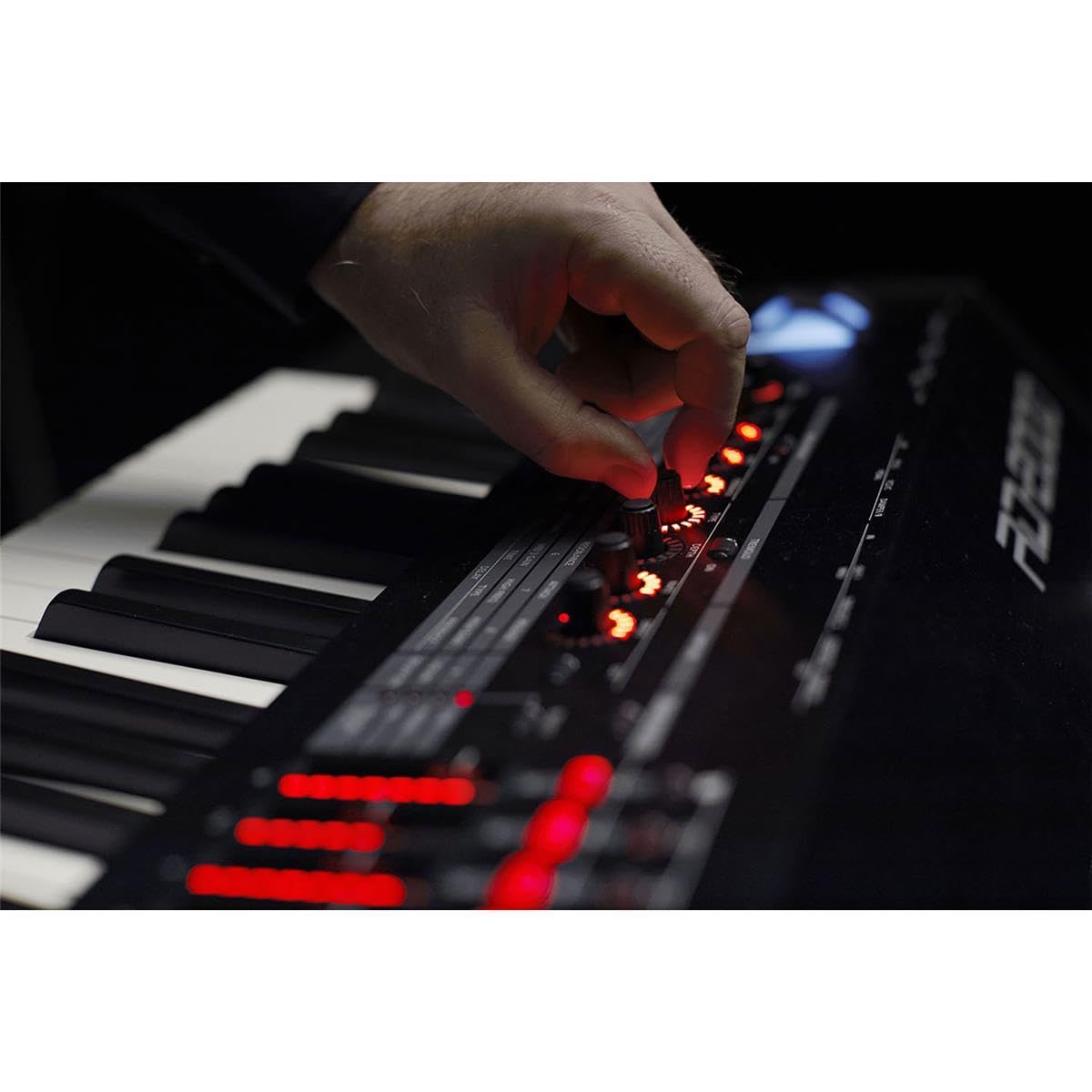 Roland Pianoforte digitale a 88 tasti RD-2000 Premium