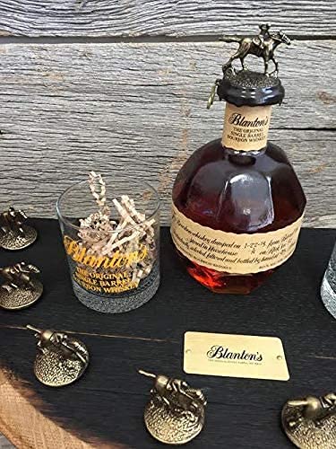 Blantons Bourbon expositor com tampa de meia barril com conjunto