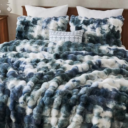 Image of Wonderful - 3 Pieces Faux Rabbit Fur Comforter Set Queen Size, Teal Tie Dye Plush Bedding Set, 3D Sculpted Bubble Warm Fluffy Comforter for Winter