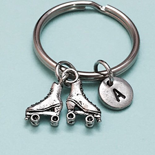 Miniatura 2 de Rollerskates keychain, Rollerskates charm, hobby keychain, personalized keychain, initial keychain, initial charm, customized, monogram