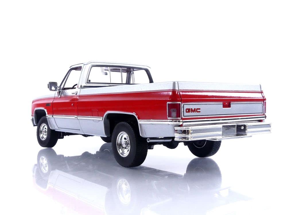 Greenlight Collectibles – GMC K-2500 Sierra Grande Wideside – 1984