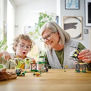 Amazon.co.jp - レゴ® ジュラシックワールド T-レックスの大脱走 76944