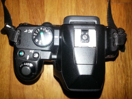 Precision Design DSLR300 Universal High Power Auto Flash with Zoom/Bounce/Swivel Head for Canon Rebel XT XTi XS XSi EOS 30D 40D 50D 5D SLR Cameras