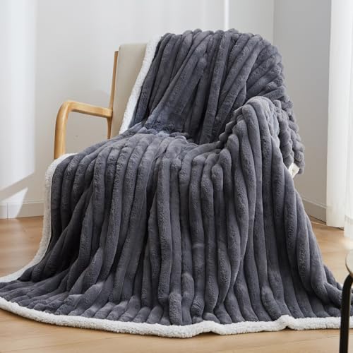 Kculrish Faux Fur Throw Blanket for Couch & Bed & Sofa, Super Soft & Warm Blanket，