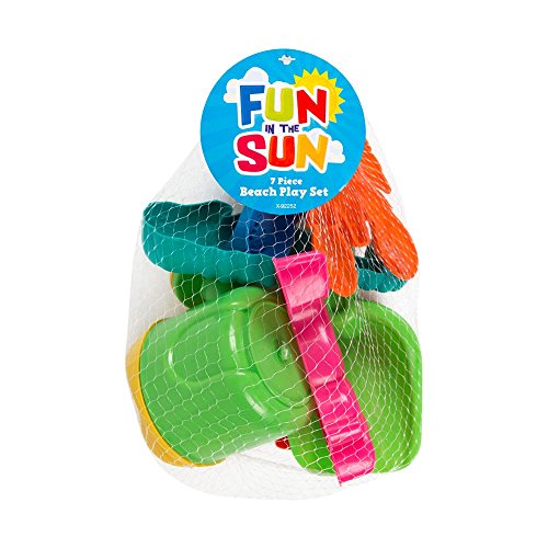7 Piece Beach/ Sand Pit Set: Includes Spade, Rake, Watering Can and 4 Sand Moulds
