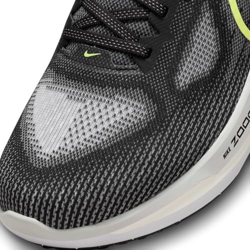 Image of Men's Nike Vomero 17 in Black /Volt-LT Smoke Grey-White