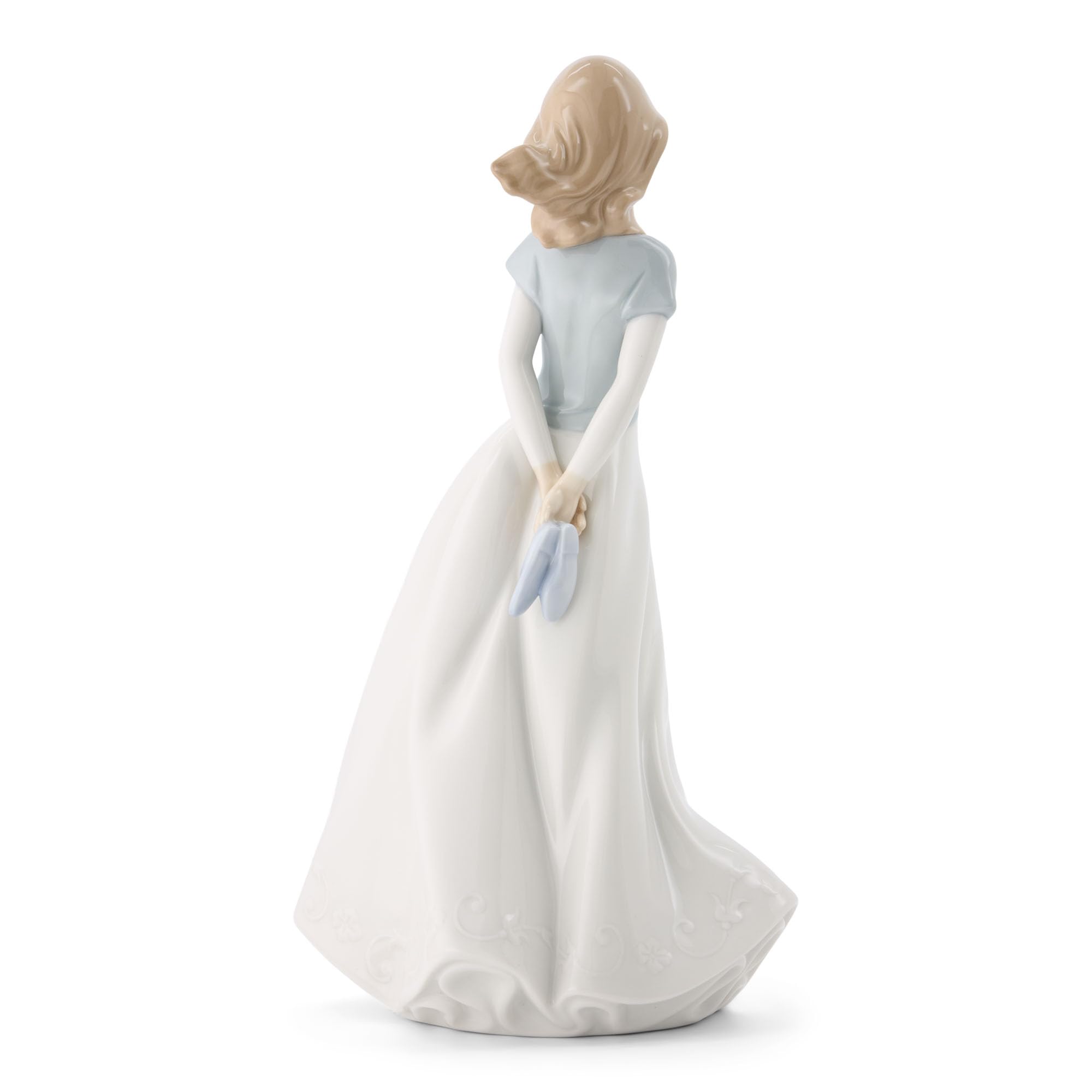 Amazon.com: NAO Truly in Love. Porcelain Woman Figure. : Home