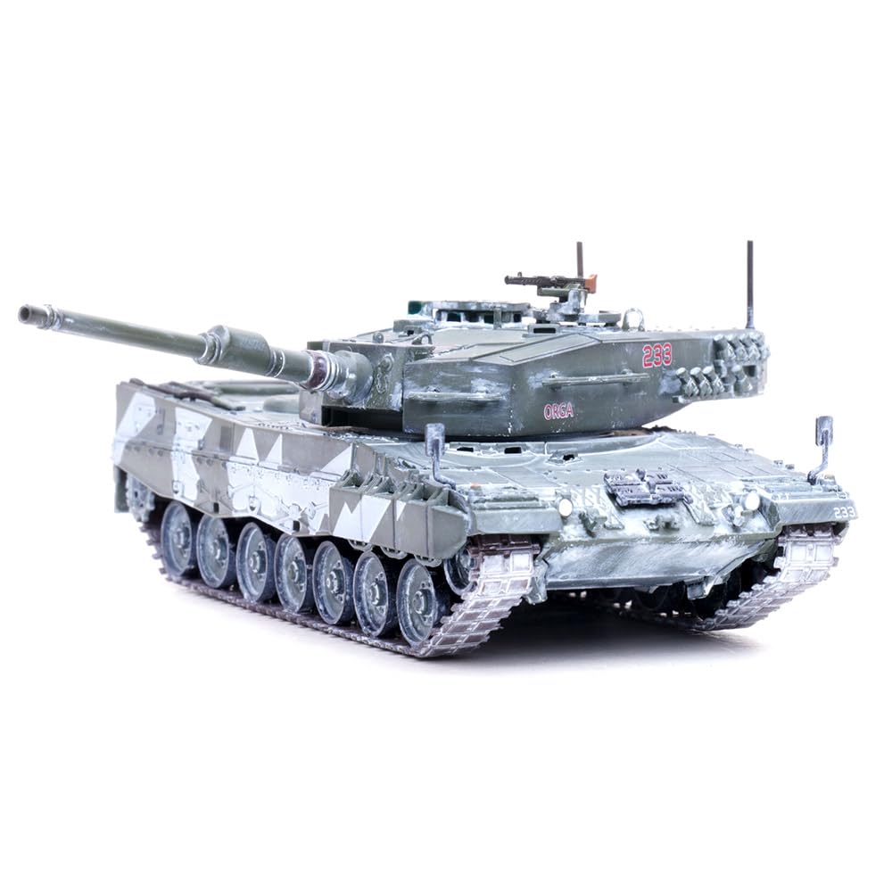 Panzerkampf | model wojskowy w skali 1:72 odlewany pod ciśnieniem | Leopard 2A4 czołg główny (z rurką) Norwegia, zimowy kamuflaż | Model 12226PF