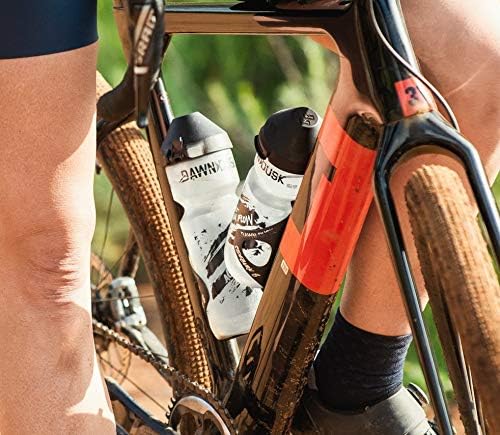 DAWN TO DUSK Aqua Flow 25 oz Calibrated Water Bottle with Dirt Cap - Image 6