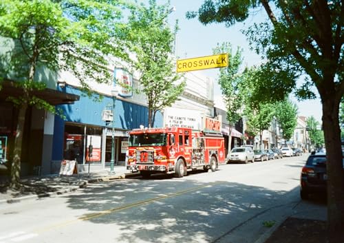 KODAK EKTAR H35N ハーフフレーム フィルム カメラ バンドル (Kodak Ultramax 24EXP ロール フィルム付き) (グレーズドブルー)