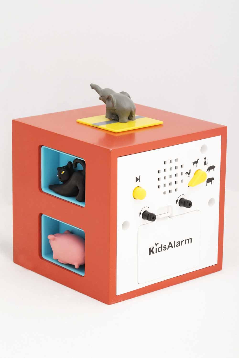 KOOKOO KidsAlarm Rot, Kinderwecker mit 5 Bauernhoftieren und echten Aufnahmen