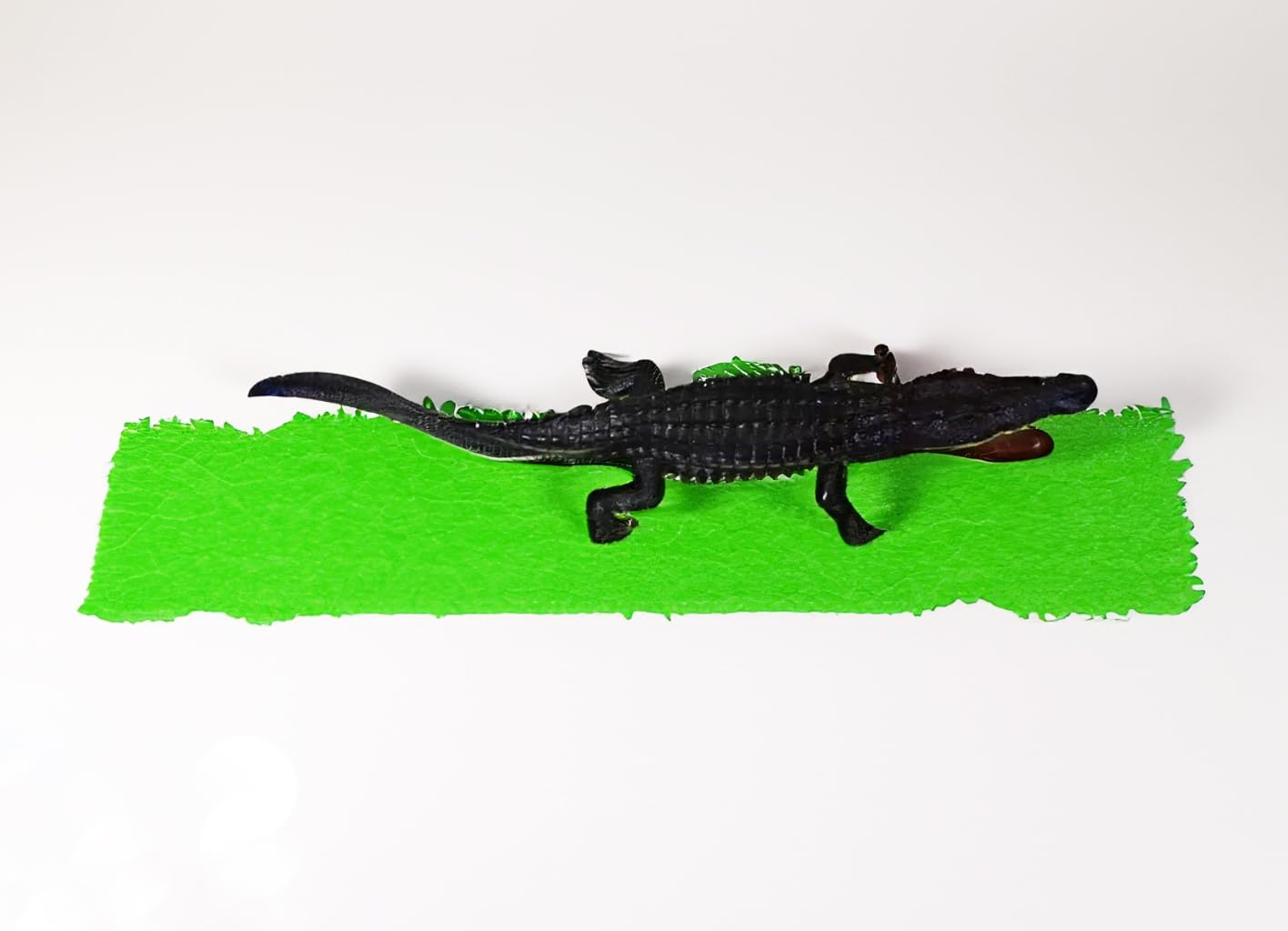 BITONA® Rubber Crocodile Make Choo-Choo(Whistle) Noise Also for gags and Pranks and Story Telling (1 pc Any Random Color)