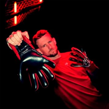 Kaliaaer ShokLock Neg J (Removable Protection) Goalkeeper Gloves Size 5 red