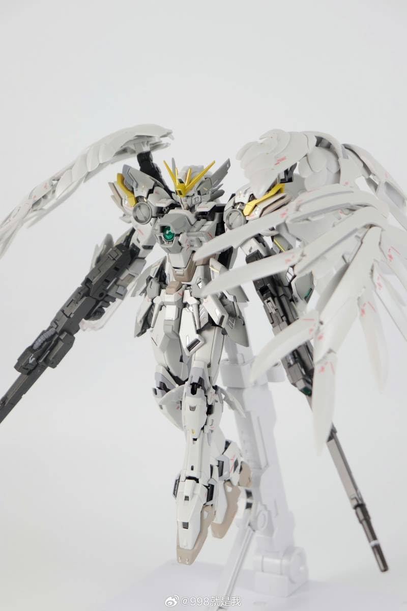 MG スノーホワイトプレリュード プラモデル 海外製 Amazon | DABAN MODEL MG 1/100 ウイング スノーホワイト