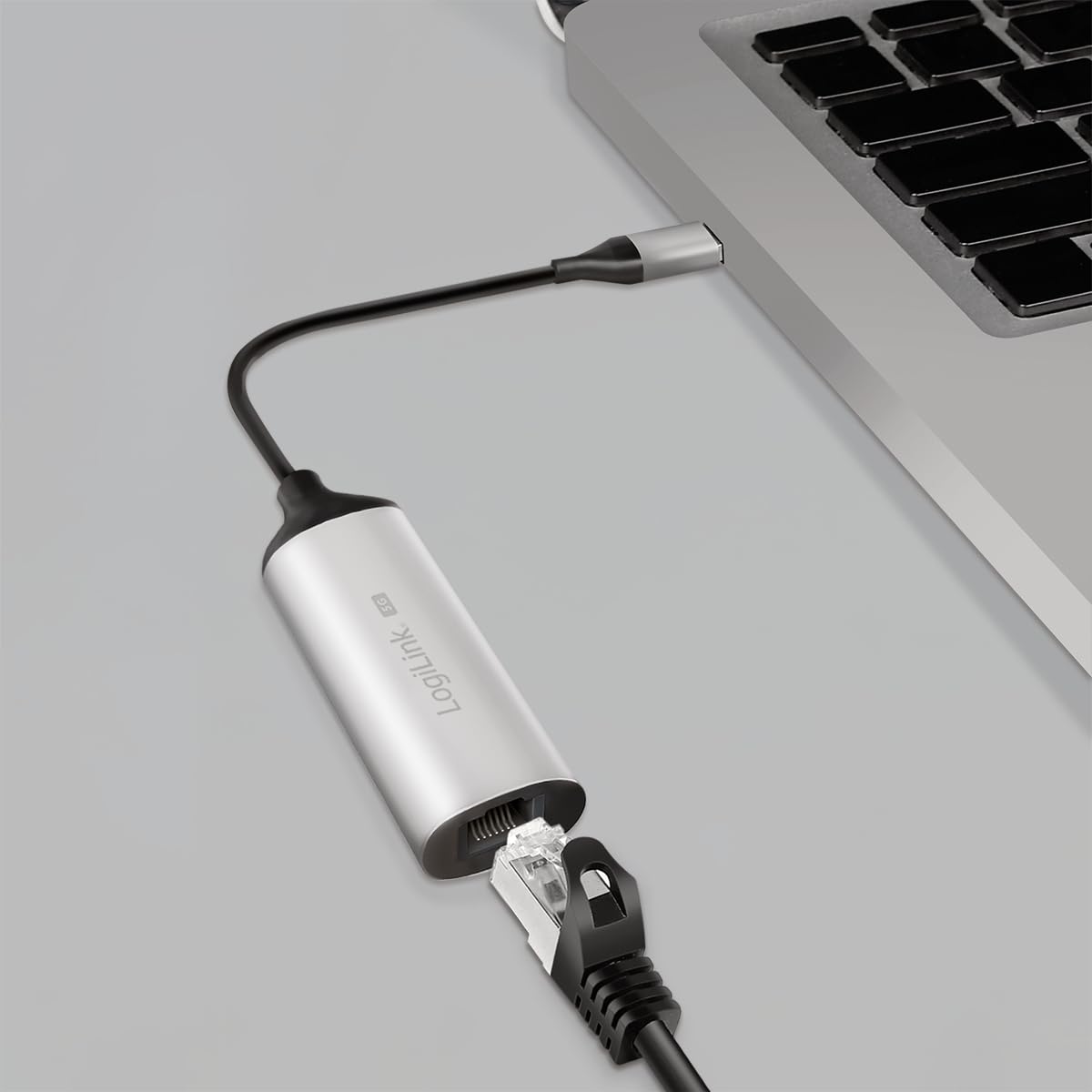 LogiLink UA0456 - Adattatore USB-C (3.2 Gen 1) a RJ45 Gigabit Ethernet (5 Gbps), Full Duplex Flow Control