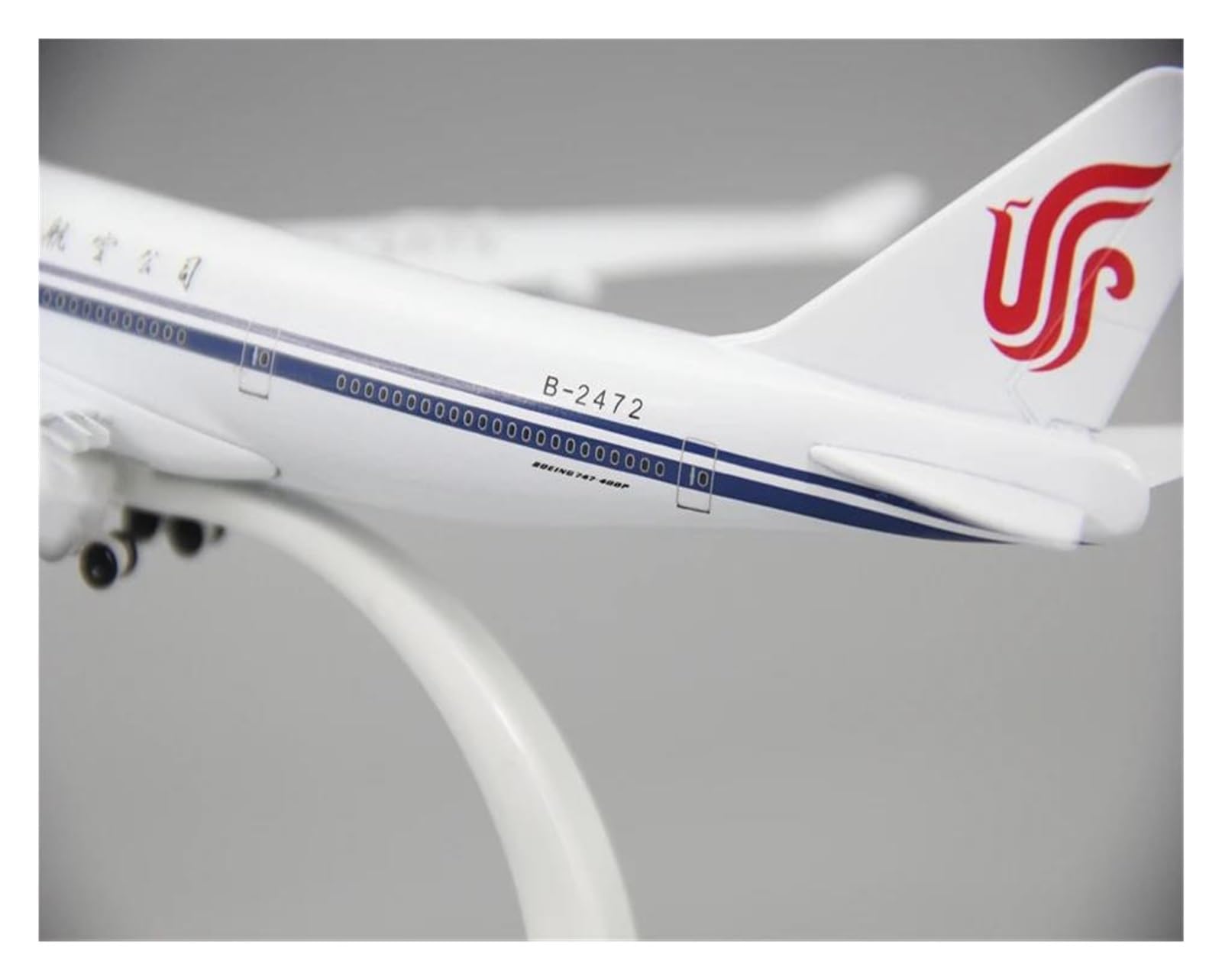 Plane Giocattolo Modello di Aereo in Lega con Ornamenti per Passeggeri Air China B747-400 da 20 cm con Ruote
