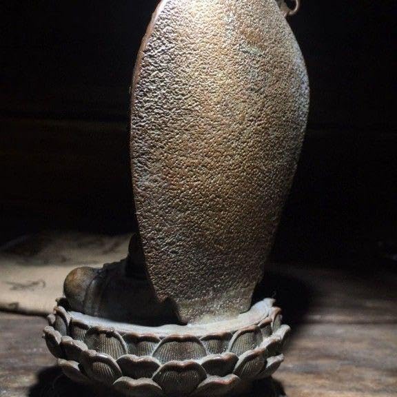 地蔵王仏像 地蔵王菩薩 蓮華台仏像 坐仏 装飾品 工芸品 美術品 置物 Amazon.co.jp: 九華山地蔵王仏像 地蔵王菩薩蓮華台仏像 坐仏