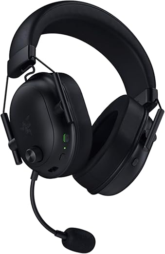 Razer BlackShark V2 HyperSpeed Wireless Gaming Headset:Lightweight -THX Spatial Audio- Bendable Mic – 50mm Drivers-2.4GHz, Bluetooth or USB-70 Hr…