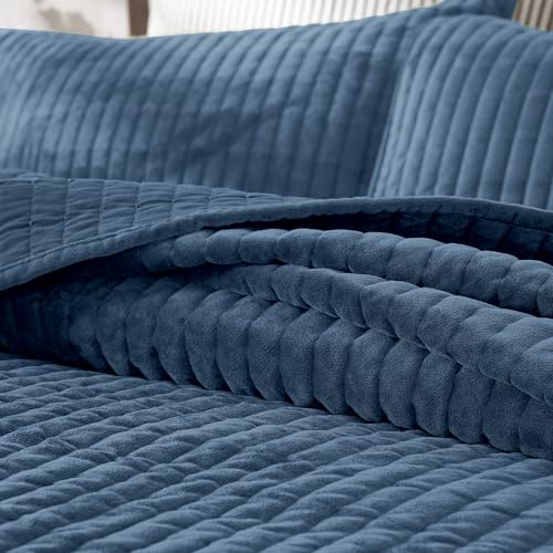 Image of Wonderful Velvet Quilt Set, Queen Size Blue Soft Fluff Texture Coverlet with Shams, Channel Stitched Pattern, All-Season Use, Versatile Lightweight Bedspread for Bedroom Adults Teens Kids,94 inchx94 inch