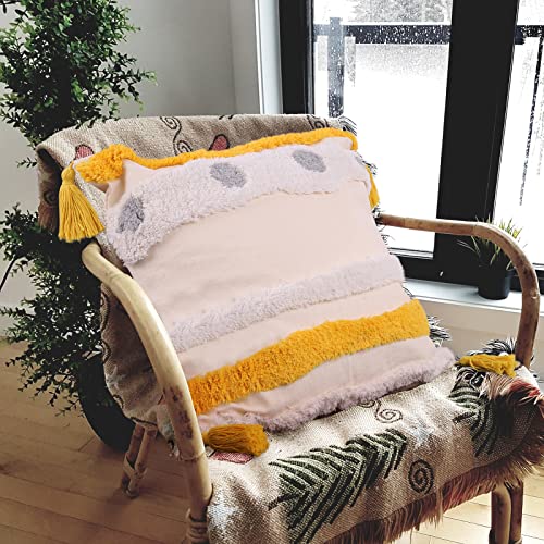 JUDYBRIDAL Cotton Boho Pillow Covers, Modern Farmhouse Throw Pillow Cover with Tassel, 18x18 Inches Hand-Woven Tufted Decorative Cushion Covers for Sofa, Couch, Bed, Bedroom and Living Room (Yellow)