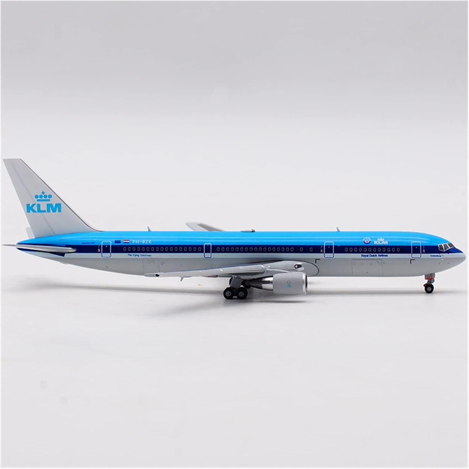 1 400 Fit for B767-300ER PH-BZK Alloy Metal Model Aircraft Collectible Plane Models Souvenir Gift Hobby Playgame Kit