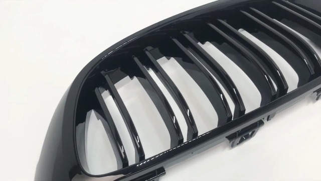 Amazon | 車用フロントグリル に適合BMW X1 U11 2023年~ キドニー