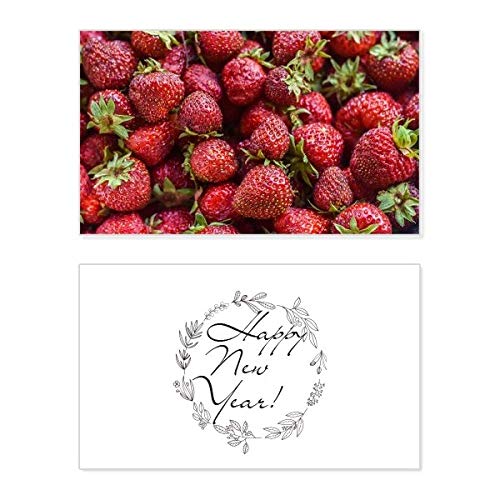 Tarjeta de felicitación Fresh Strawberry con diseño frutal y texto impreso en inglés