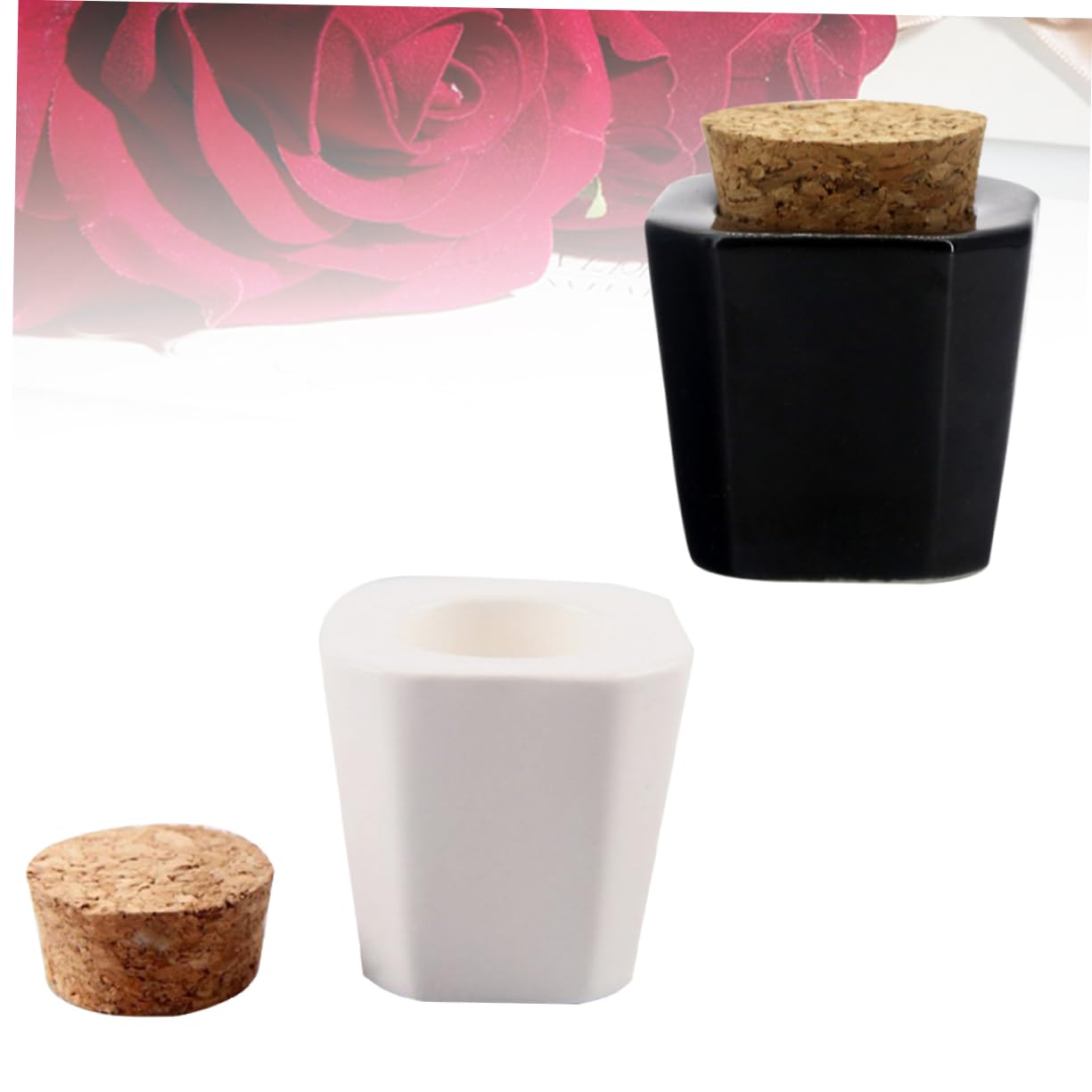 2pcs Ceramic Nail Art Liquid Cups with Lids Black White Containers for Mixing and Other Liquids Durable Dappen Dish for Manicure and Nail Salon Use
