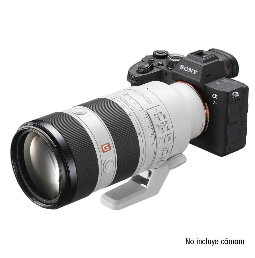 Sony 70-200mm GM lens