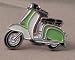 Mainly Metal Broche en métal émaillé Scooter Lambretta – Vert Clair et Blanc