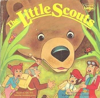 Paperback The Little Scouts Book