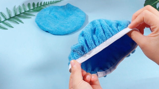 Image of Tallew 40 Pcs 9 to 10 Inches Buffer Pads Bulk Car Polisher Bonnets Orbital Buffer Bonnets Microfiber Polishing Pad Car Wax Cover for Cleaning and Polishing (Light Blue)