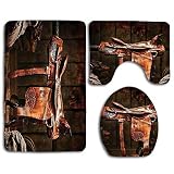 Rodeo Cowboy cuir Western Saddle sur poutre en bois dans rustique Ranch bois grange photo 3 PCS flanelle antidérapant housse de siège de toilette + coussin de pied + tapis de bain ensemble de salle de