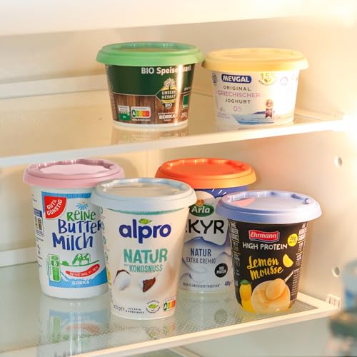 Koziol Lot de 3 couvercles réutilisables robustes et extensibles pour tasses à yaourt (500 ml), réutilisables, transparents, passent au lave-vaisselle (vert moyen/bleu vif/corail) – vue 4