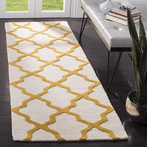 Safavieh Trellis Indoor Hand Tufted Runner Area Rug, Cambridge Collection, CAM121, in Ivory / Gold, 76 X 244 cm for Living Room, Bedroom or Any Indoor Space