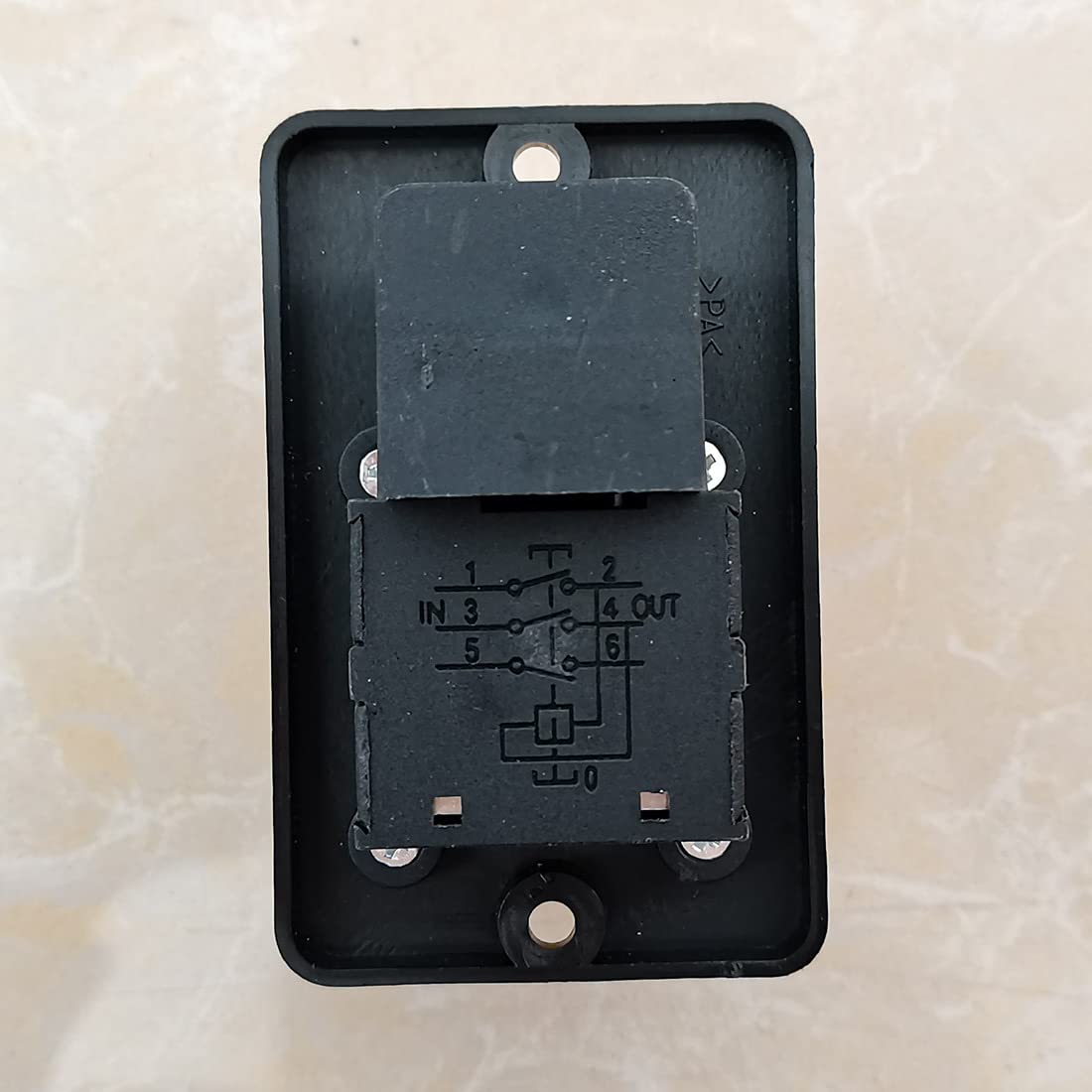 KJD22 Interrupteur électromagnétique Interrupteurs à bouton d'arrêt d'urgence ON-OFF 250VAC 12(10) A 3(1.5) A IP54 5E4 TUV CE ZL02257672X (KJD22-6Pins)